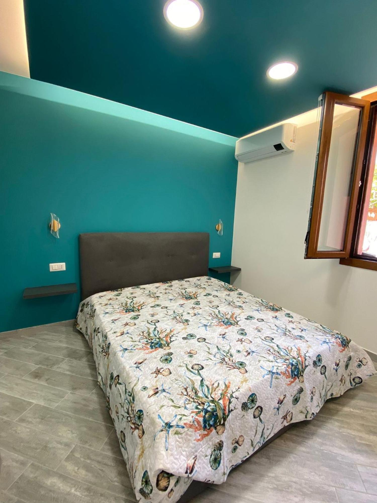 Suite Guesthouse A Pochi Passi Dal Mare Sassari Ngoại thất bức ảnh